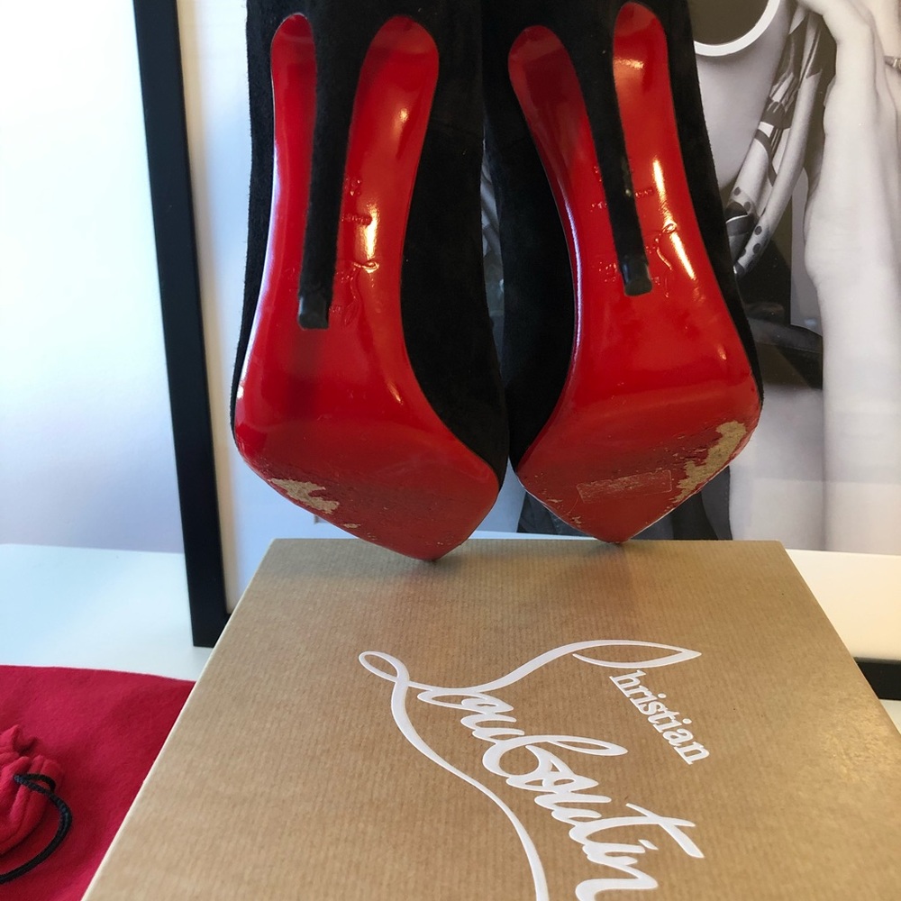 So Kate Velours 💄 - Picture 5 of 11